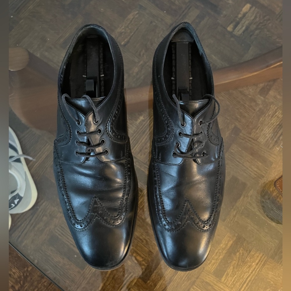 Salvatore Ferragamo shoes size 9 2E